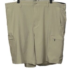 Izod Golf Shorts Men's Size 42 Beige Cargo Zip Pockets Athletic  #482